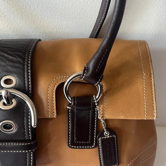 Y2K COACH SOHO HAMPTON SATCHEL BUCKLE LEATHER TWO TONE BAG - Picture 3 of 9